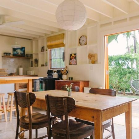 Magic Sands Beach Bungalow Villa Kailua-Kona Exterior photo